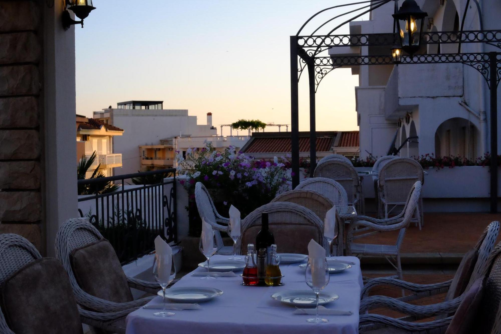 Hotel Kleopatra Ülgün Dış mekan fotoğraf